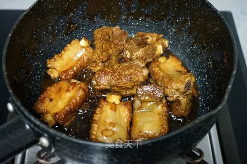 正宗蒜蓉一字排骨的做法