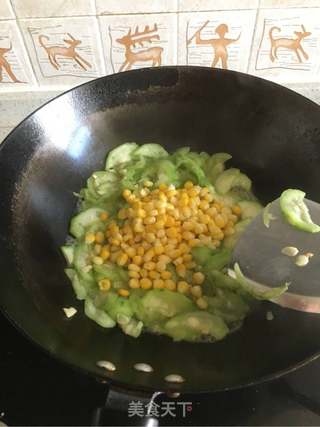 丝瓜玉米鸡蛋的做法大全