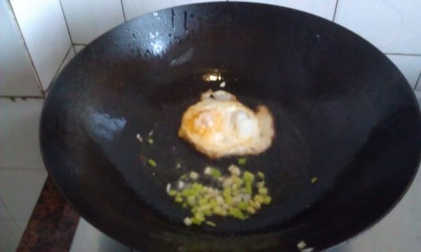 生日米粉鸡蛋汤做法