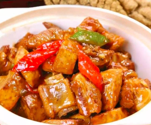 大锅炖麻辣排骨的做法