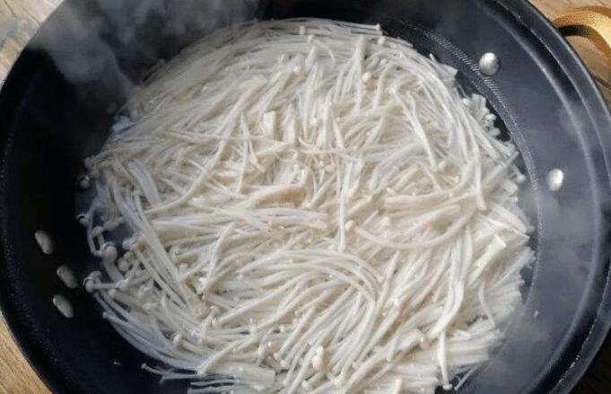 豆皮酸汤的做法