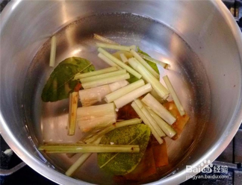 酸辣椒丸子汤的做法