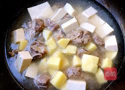 商用排骨豆腐汤的做法