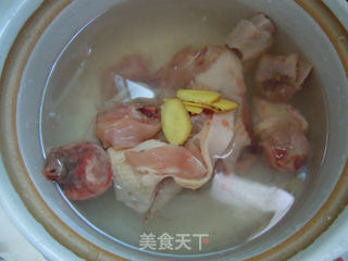 炖草根汤的做法视频