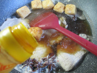 大料油豆腐甜面酱的做法