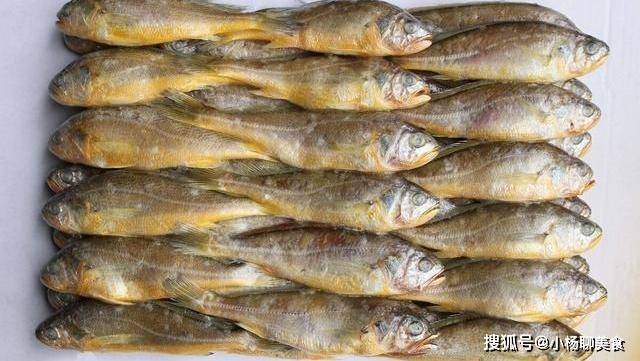淀粉毛毛鱼的做法视频
