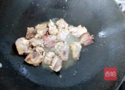 咖喱排骨鸡土豆的做法