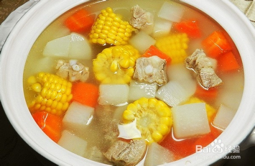 鸡肉炖苦瓜排骨汤的做法