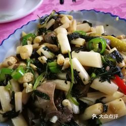 藕尖炒鸡杂做法