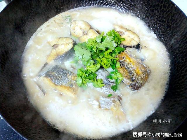 油汤鱼的做法