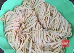 自己做手擀鸡蛋面的做法