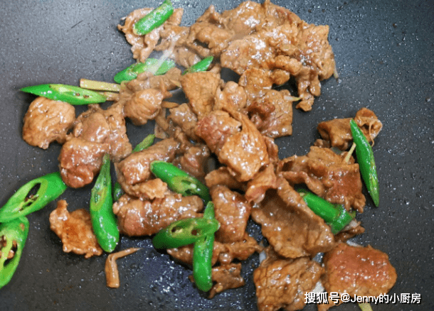 不加鸡蛋的腌制牛肉做法