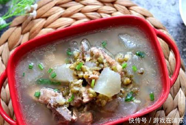 绿豆龙骨煲汤的做法