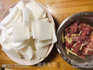 豆腐炖绿萝卜的做法