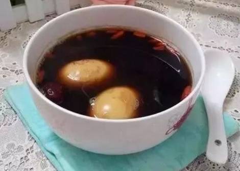 红糖鸡蛋做法月子餐