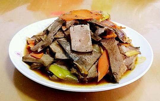 豆腐和猪肝面条的做法