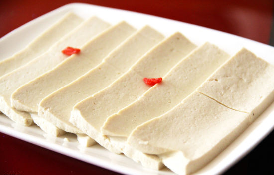 汕尾绿色豆腐的做法