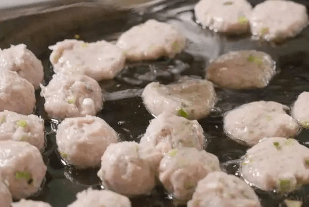 海洲鱼饼的做法视频