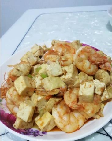 虾仁抱豆腐的做法