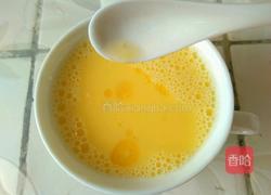 鸡蛋蜜糖煮饭的做法