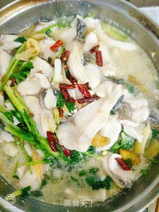 鱼和酸菜的做法豆腐