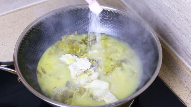 圆鱼做酸菜鱼的做法窍门