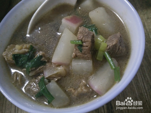 湘味牛肉萝卜汤的做法