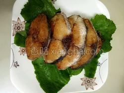 煎鱼块炖排骨的做法