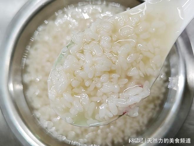 简单鸡蛋醪糟汤的做法