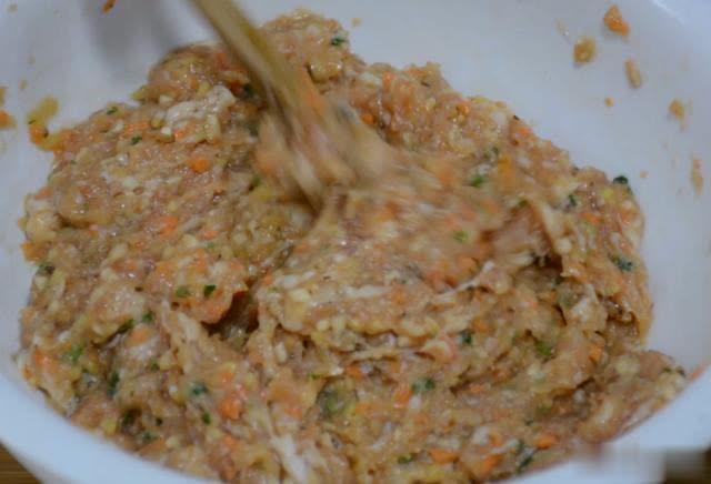 猪肉闷鸡蛋做法