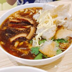 砂锅酸辣汤豆腐汤的做法