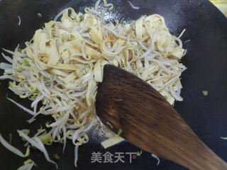 豆芽豆腐米饭的做法视频