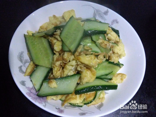 榨菜黄瓜鸡蛋焖饭做法