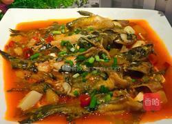 大圆盘酸菜焖鱼的做法