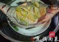 腊油淋鱼的做法