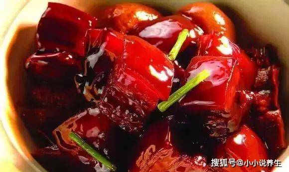红烧肉萝卜炖排骨的做法