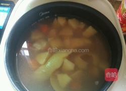 宝宝红萝卜排骨汤的做法