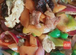 肉片炒熟鸡蛋的做法