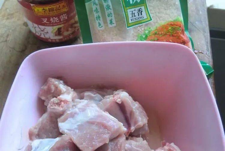 葱和姜煲排骨的做法视频