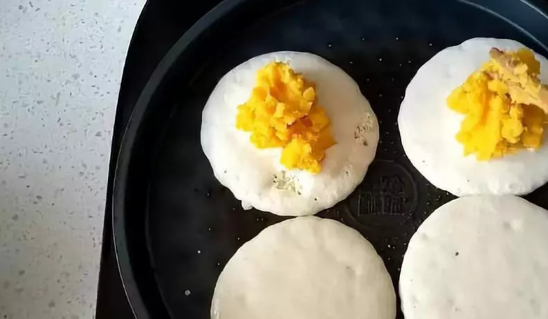 鸡蛋红薯糯米饼做法