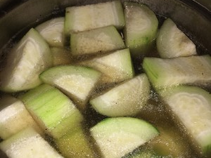 聚焦猪头汤的正宗做法