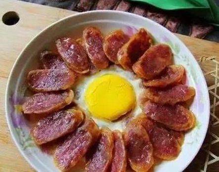 鸡蛋香肠番茄牛肉做法
