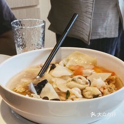 海鲜小米粉汤的做法