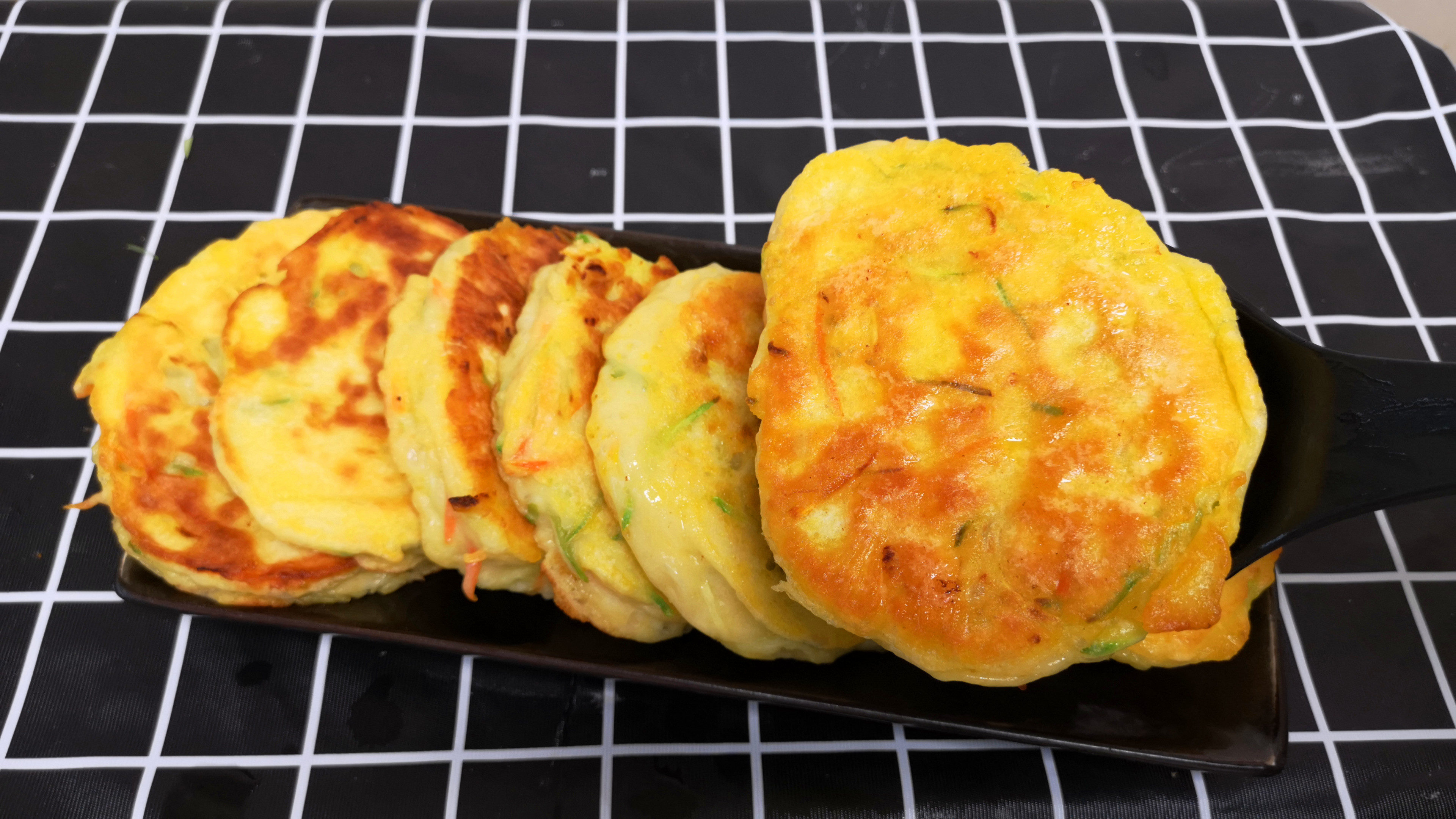 鸡蛋面饼做法简单