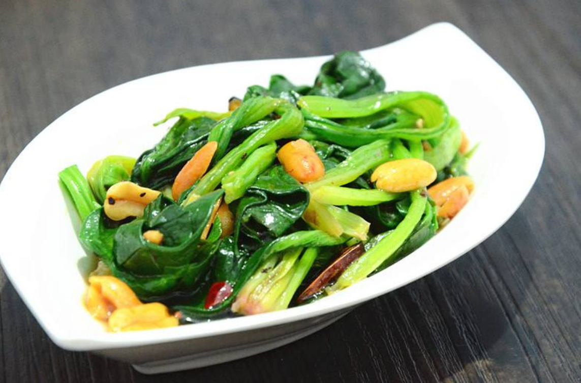 干菠菜做排骨的做法视频