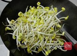 豆芽炒花豆腐的做法视频