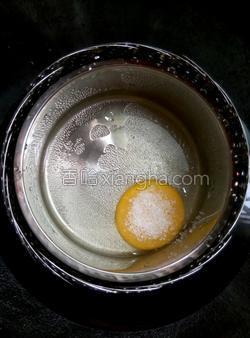白糖煮鸡蛋的做法