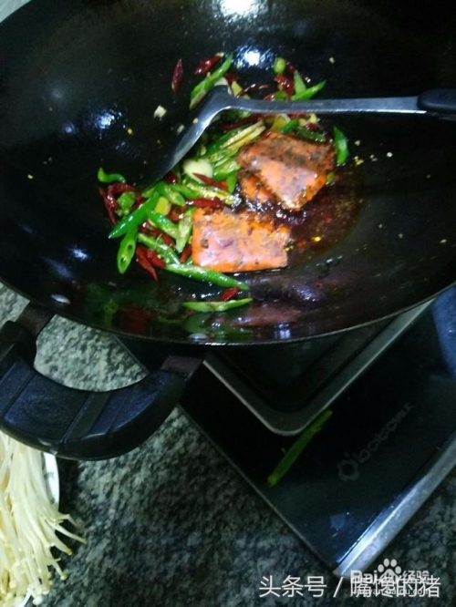 冻过的鱼火锅的做法