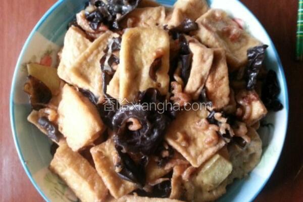 排骨炖豆腐虾米的做法