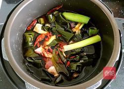 海带烧排骨辅食的做法